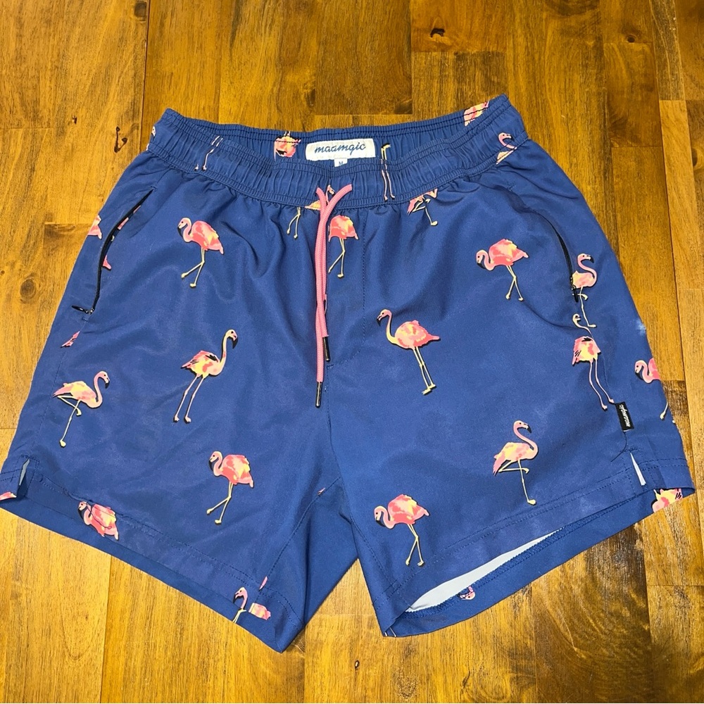 Maagic men's swim shorts swim trunks flamingo AOP medium *scuff on left hip
